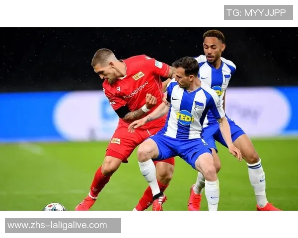 凯泽与基尔的激烈对决揭示了德乙赛季的竞争格局与球队实力的较量